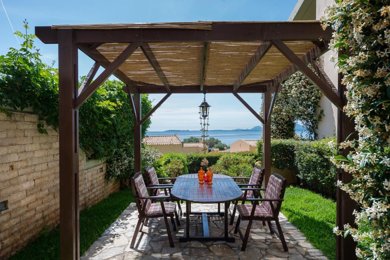 Riviera Barbati - Villa Angela Esterno foto