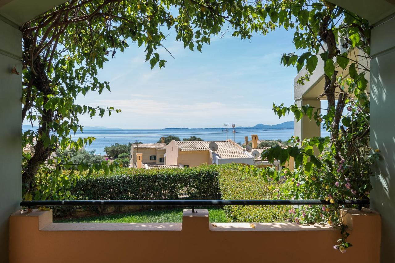 Riviera Barbati - Villa Angela Esterno foto